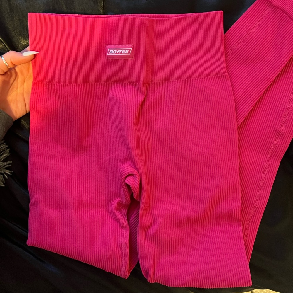 Bo+Tee Ribbed Butt Lifting Leggings in Hot Pink Size XS NWT
